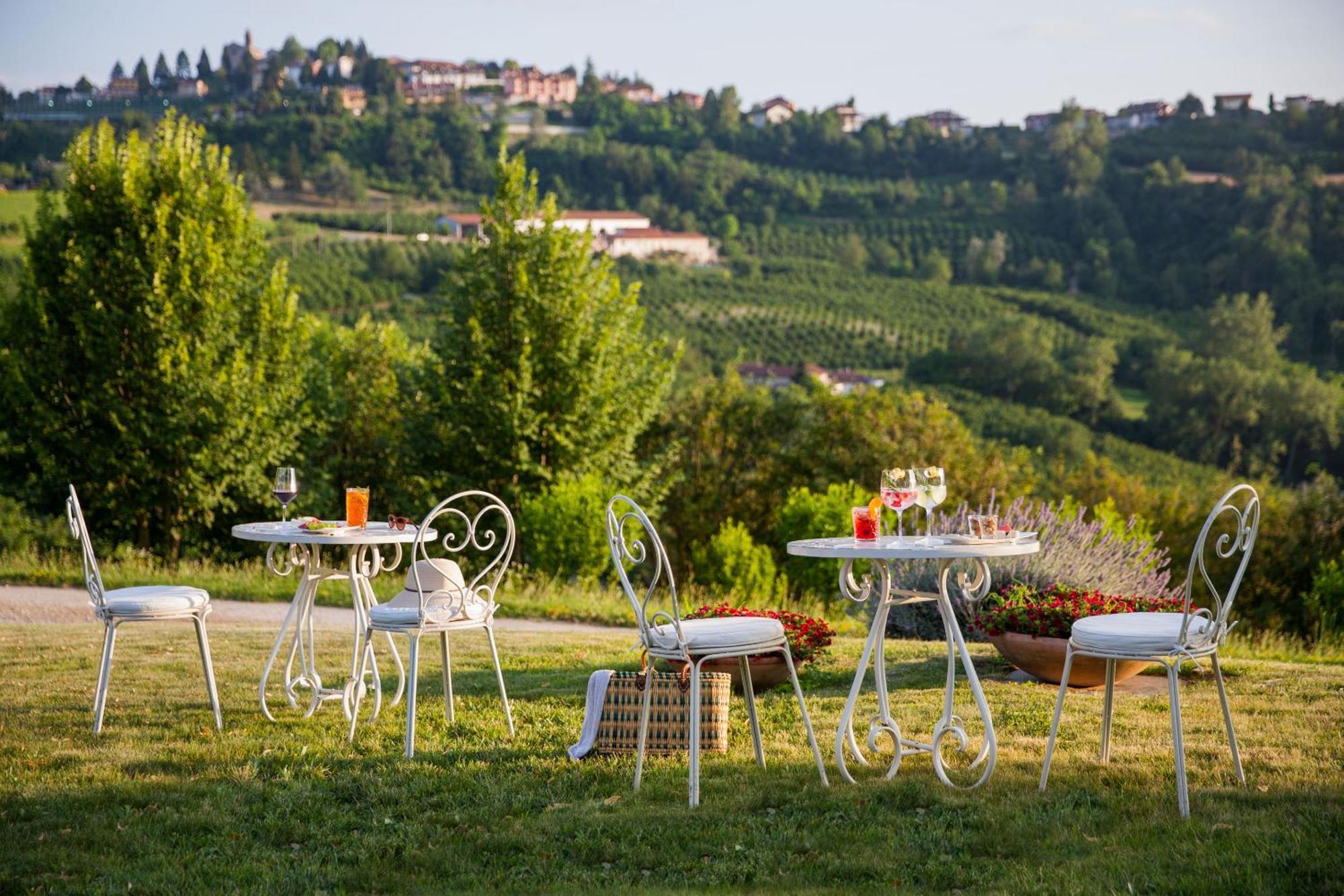 Hotel Relais Montemarino Borgomale Exterior foto